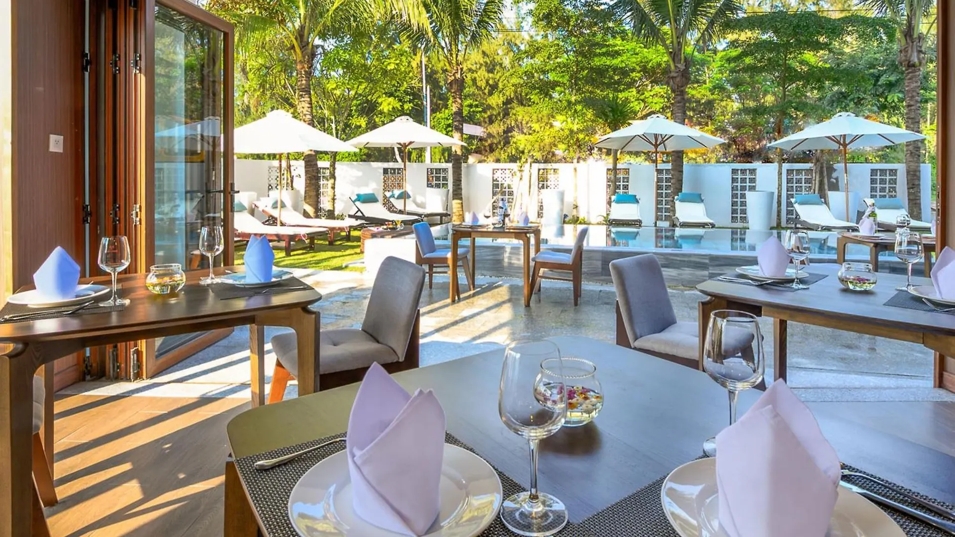 Ha Hotel Apartments Ocean Front Hoi An