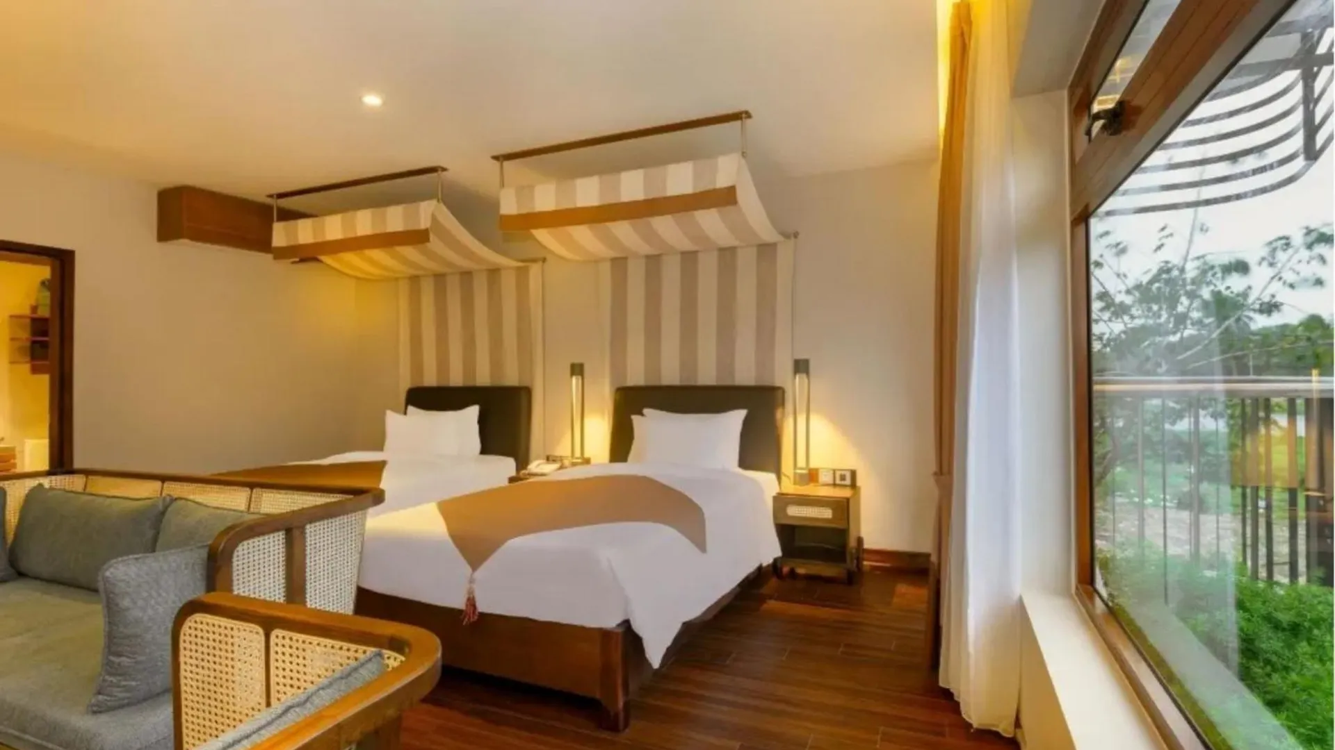 Ha Hotel Apartments Ocean Front Hoi An 4*,